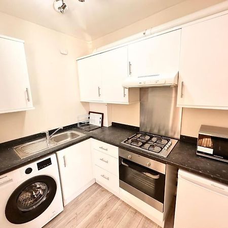 לונדון 2 Bedroom Apartment In Se13 מראה חיצוני תמונה