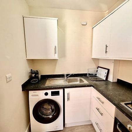 לונדון 2 Bedroom Apartment In Se13 מראה חיצוני תמונה