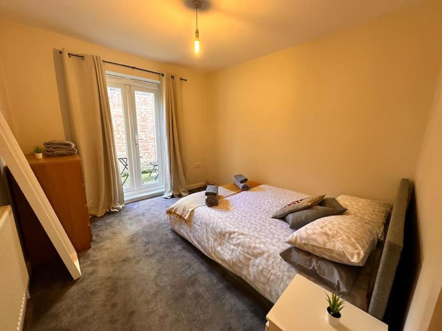 לונדון 2 Bedroom Apartment In Se13 מראה חיצוני תמונה