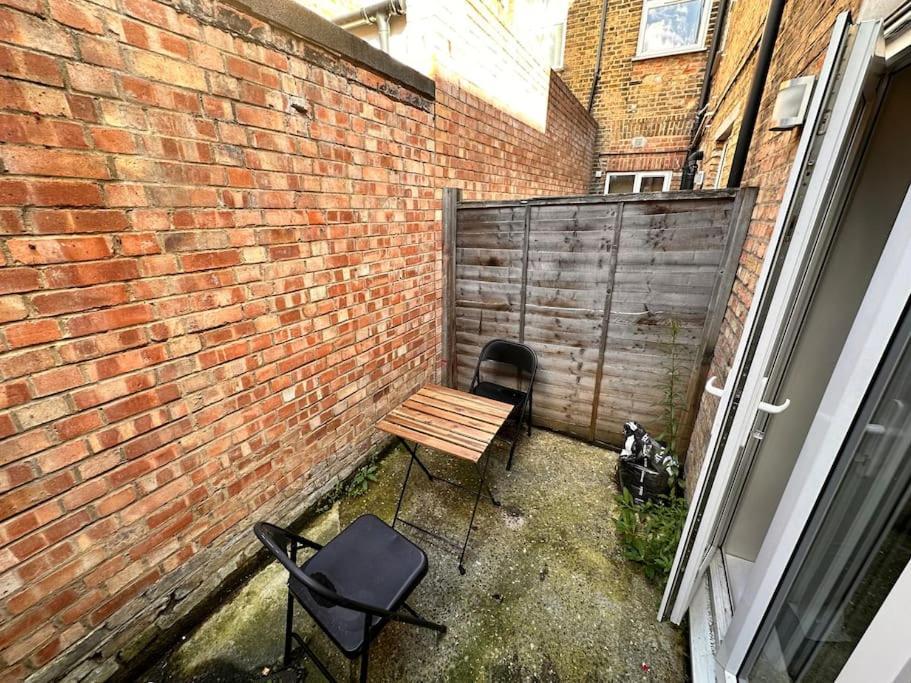 לונדון 2 Bedroom Apartment In Se13 מראה חיצוני תמונה